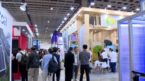 【非凡新聞】推動太陽能板